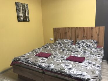 Посуточная аренда домов: 28 м², 4 комнаты, Балкон застеклен, Бронированные двери, Видеонаблюдение — 10