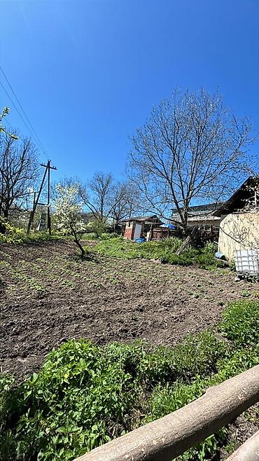 Həyət evləri və villaların satışı: 4 otaqlı, 12 kv. m, Orta təmir — 4