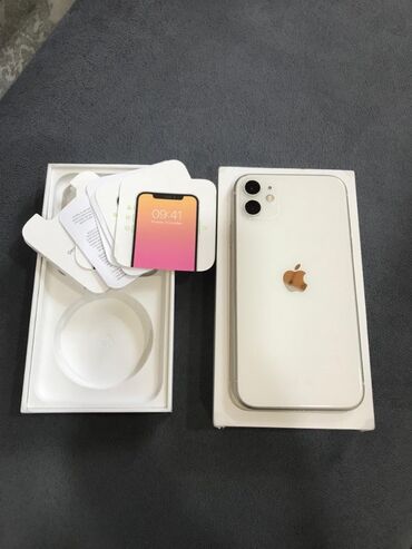 Apple iPhone: IPhone 11, 64 GB, White Titanium, Face ID