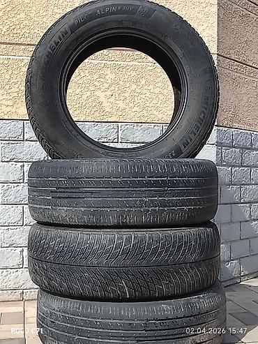 60: Шины 235 / 60 / R 18, Зима, Б/у, Комплект, Внедорожные (АТ/МТ), Michelin — 1