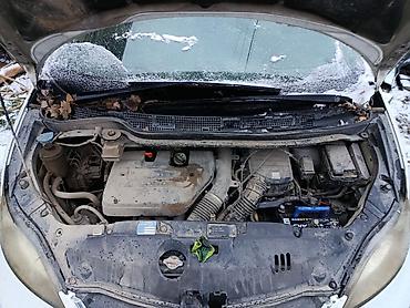 левый: Honda Elysion: 2004 г., 2.4 л, Автомат, Бензин, Минивэн — 5