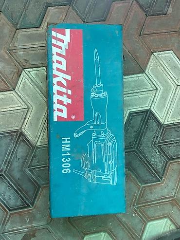 Отбойные молотки: Makita HM1306 qırıcı (breaker) – ağır beton və daş işləri üçün peşəkar at lalafo.az — 2 Отбойные молотки: Makita HM1306 qırıcı (breaker) – ağır beton və daş işləri üçün peşəkar — 2