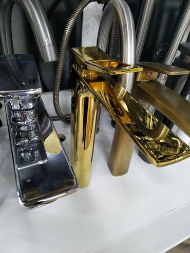 продам ванну чугунную: Mətbəx və hamam üçün premium qarışdırıcı kranlar - Müxtəlif