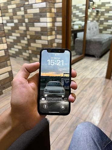 mini gps: IPhone 12 mini, Qara, Face ID — 5