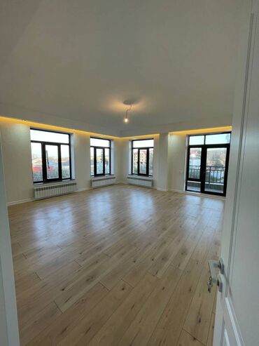 Yeni tikili: 3 otaqlı, Yeni tikili, 158 kv. m — 10