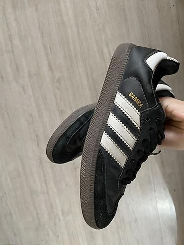 самбовка обувь: Кроссовки Adidas Samba OG, классическая модель. - Цвет: черный верх с — 1