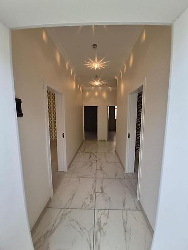 vila evler: Novxanı 3 otaqlı, 110 kv. m — 1