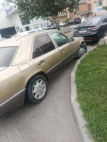 1221 2: Mercedes-Benz W124: 1993 г., 2.2 л, Механика, Бензин, Седан — 1