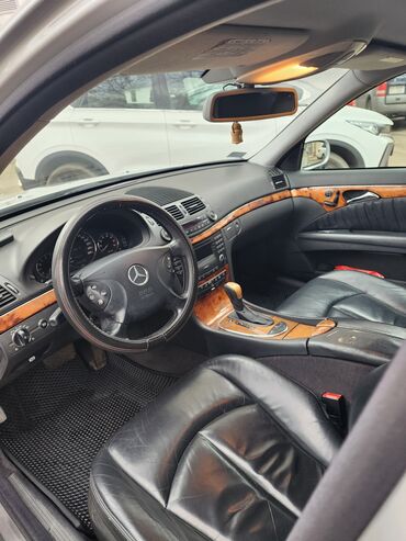 Mercedes-Benz: Mercedes-Benz E-Class: 2003 г., 3.2 л, Автомат, Бензин, Седан — 6