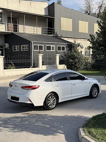 Продажа авто: Hyundai Sonata: 2018 г., 2 л, Автомат, Газ, Седан — 8