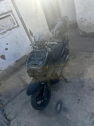 Кумурска мотороллер: Скутер GY6 4T (125/150сс, платформа ATV/ADV-стиля) Описание: - — 2