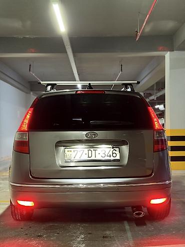 i30: Hyundai i30: 1.6 l | 2008 il Universal — 4