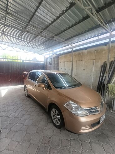 авто в рассрочку без банка без первоначального взноса в бишкеке: Nissan Tiida: 2009 г., 1.6 л, Вариатор, Бензин, Хетчбек