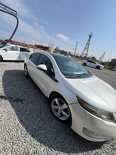 клей для фар: Chevrolet Volt: 2012 г., 1.2 л, Автомат, Гибрид, Хэтчбэк — 2