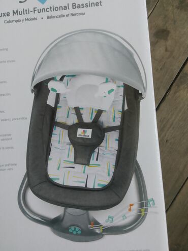 Beşiklər: Oğlan və qız üçün, Yeni, Dördbucaq, Beşik, Dəstsiz, Matras ilə, Yellənmə mexanizm ilə — 3