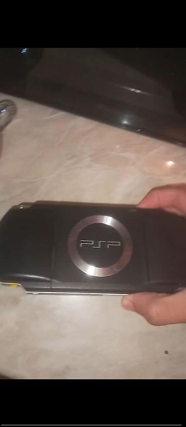xbox 360 ikinci el: Sony PSP portativ oyun konsolu

zaryadka ve oyun yoxdur — 1