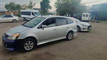 катафот стрим: Honda Stream: 2001 г., Бензин, Минивэн — 3