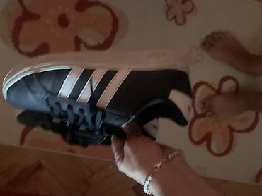 new balance patike muske: Adidas muške patike – klasičan model sa tri bele pruge - Boja: crna sa — 3