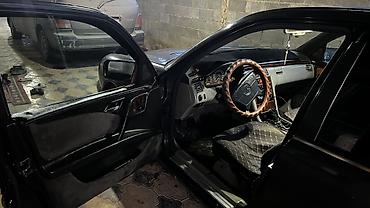 Mercedes-Benz: Mercedes-Benz E-Class: 1996 г., 2.3 л, Механика, Седан — 5