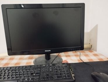 стол для ноутбука: Компьютер, ядер - 4, ОЗУ 4 ГБ, Для работы, учебы, Б/у, Intel Core i3