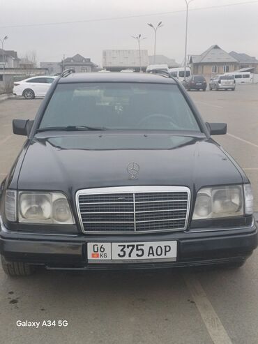 красный мерс: Mercedes-Benz E-Class: 1995 г., 2.2 л, Механика, Бензин, Универсал