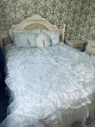 bed sheets: Нарядный комплект для невест в спальню шикарное покрывало 2 наволочки — 1