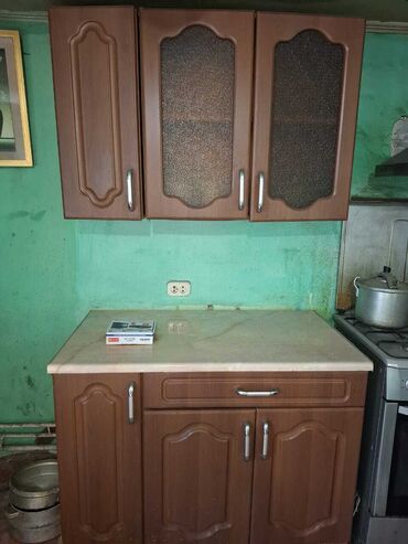 Кухонные шкафы: Кухонный шкаф, Навесной, Без мойки, ЛДСП