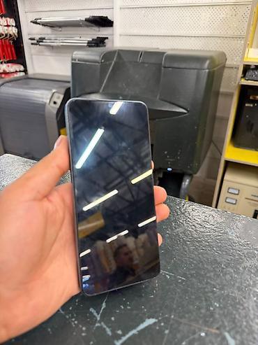 irshad telecom iphone 11 pro: Redmi 13C, 128 GB, rəng - Boz, İki sim kartlı — 2