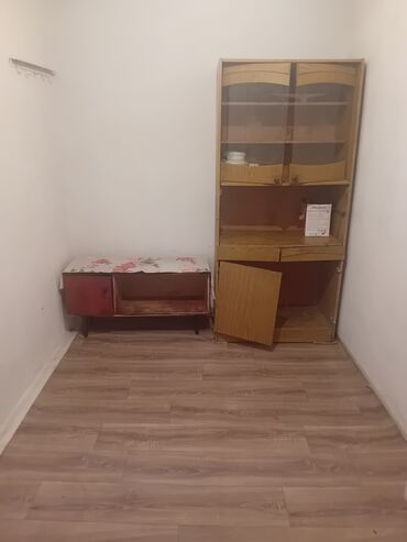 срочно продаю дом эне сай: 1 бөлмө, Менчик ээси, Чогуу жашоосу жок, Эмерексиз