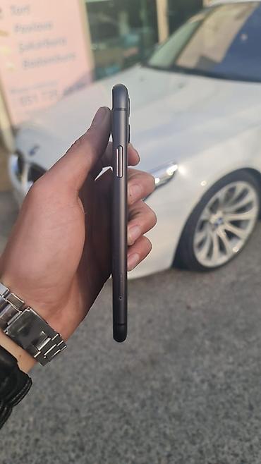 iphone 113: IPhone 11, 64 GB, Qara — 2