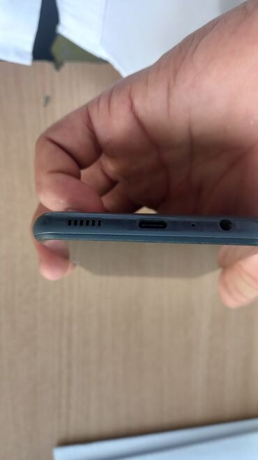 телефон авто: Samsung Galaxy A13, Б/у, 128 ГБ, цвет - Серый, 2 SIM