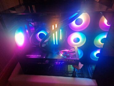 Noutbuk və netbuklar: Salam PC 2 ay əvvəl yığılıb hərbir hissəsi(Keys və Oturacaqdan başqa)
