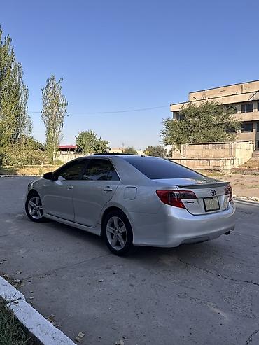 кадиллак седан: Toyota Camry: 2013 г., 2.5 л, Автомат, Бензин, Седан — 1
