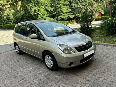 таета вохи: Toyota Corolla Verso: 2004 г., 1.5 л, Автомат, Бензин, Хэтчбэк