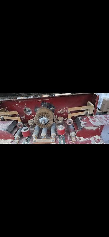komur samavarı: Ağaç fırçalama və teksturalama aparatı (wood brushing/aging machine) — 3