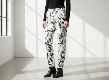 trampki na platformie zara: Zara, Material trousers for women, size M
