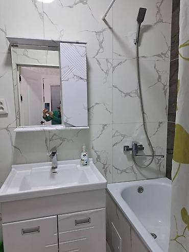 Кухонные гарнитуры: Срочно! Продается 2-ком квартира со свежим ремонтом, элитка верхний — 12