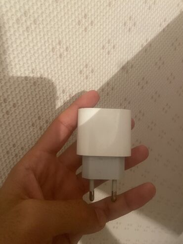 irshad iphone x: Adapter Apple, 20 Vt, İşlənmiş