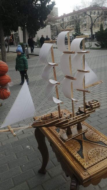 Gəmi modelləri: Gəmi 25azn 1-ci şəkildəki Əl işləri Qoz ağacı Gəmi 45 yox 25azn Hər — 6