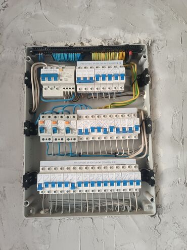 Электрики: Электромонтаж под ключ: проектирование, сборка и подключение — 1