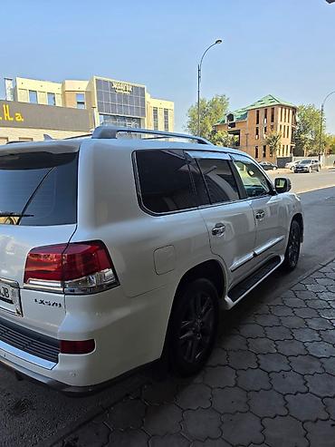 Lexus: Lexus LX: 2013 г., 5.7 л, Автомат, Бензин, Внедорожник — 5