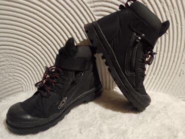 Gležnjače: Gležnjače, Veličina - 30 — 11