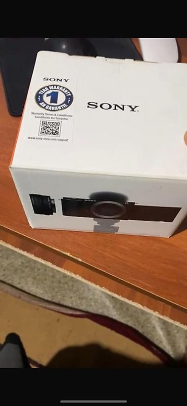 потолочный кронштейн для проектора: Sony ZV‑E10L (E‑mount) — компактная беззеркальная камера для влогинга — 5