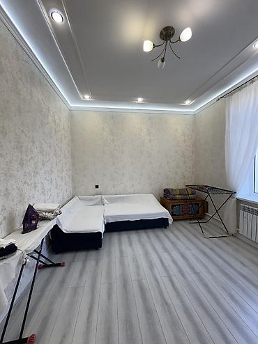 Продажа коттеджей и домов: 6 комнат и более, 270 м², 5 соток, Бишкек, Собственник — 22