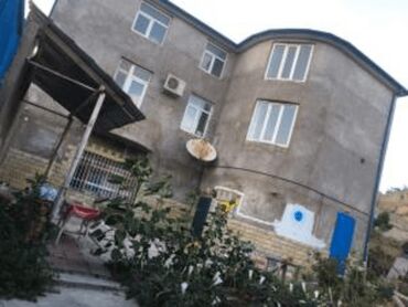 elmlerde satilan heyet evleri: Badamdar qəs. 6 otaqlı, 250 kv. m, Kredit yoxdur, Orta təmir