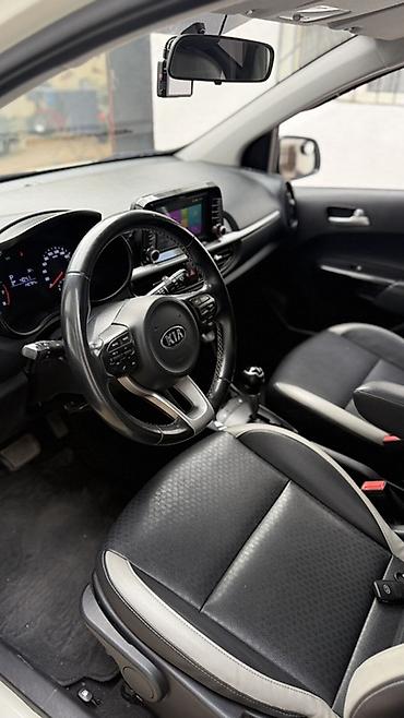 moning: Kia Morning: 2017 г., Бензин, Хэтчбэк — 5