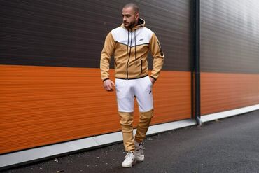 Trenerke: Pamuk u kombinaciji sa mikrofiberom Velicine su dobre M, L, XL, 2XL na lalafo.rs — 2 Trenerke: Pamuk u kombinaciji sa mikrofiberom Velicine su dobre M, L, XL, 2XL — 2