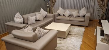 Üzüklər: Divan, Divan, Açılmayan