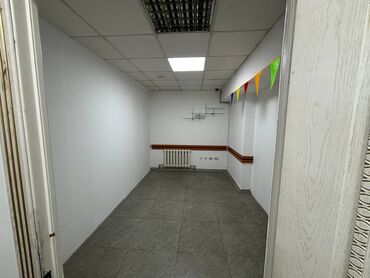 кв аренда на долгий срок: Сдаю часть подвального помещения, офисы от 17 м2-21 м2 +open