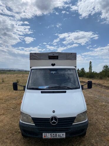 1956515 резина: Mercedes-Benz Sprinter: 2002 г., 2.7 л, Механика, Дизель